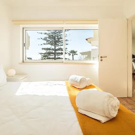 2-bed With Pool, Close To Golf & Marina * Vilamoura