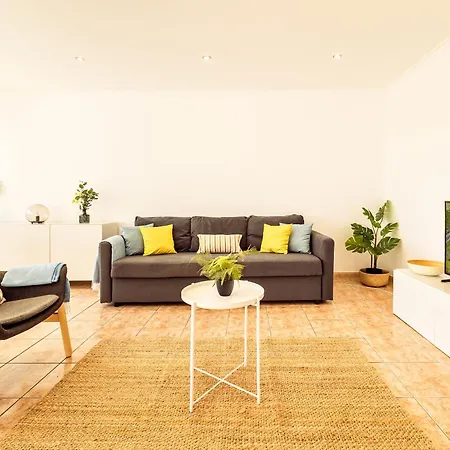 2-bed With Pool, Close To Golf & Marina 公寓 维拉摩拉