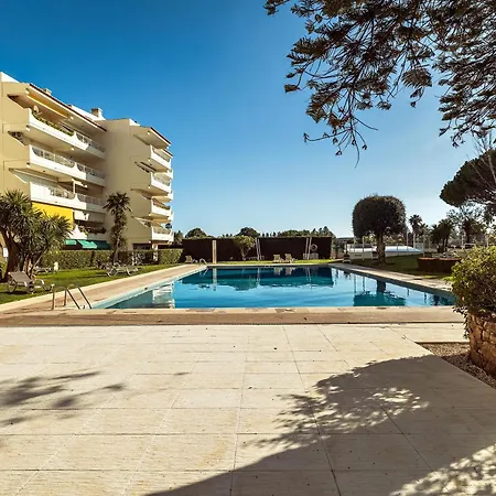 Apartamento 2-bed With Pool, Close To Golf & Marina